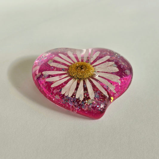 Large Resin Flower Heart Pink