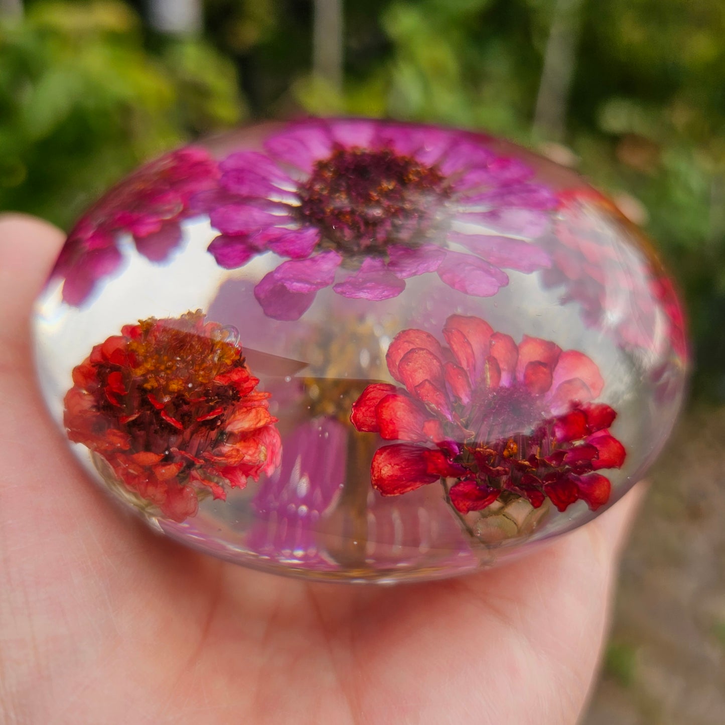 1. Resin Flower Zinnia Bouquet Paperweight