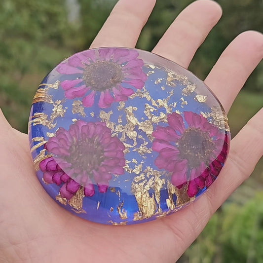 7. Resin Flower Zinnia Large Decoratives